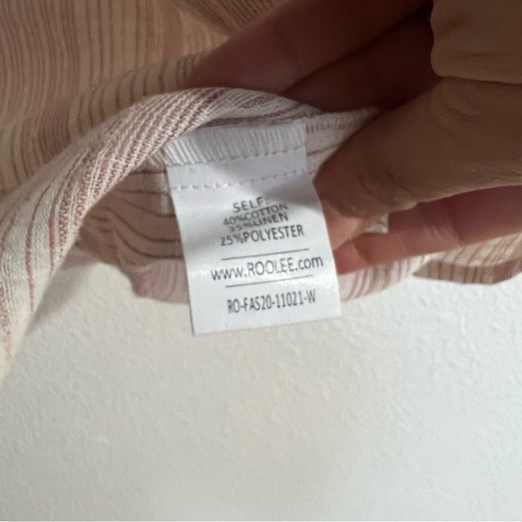 Roolee - Kimberly Embroidered Flowy Blouse- M - Picture 6 of 9